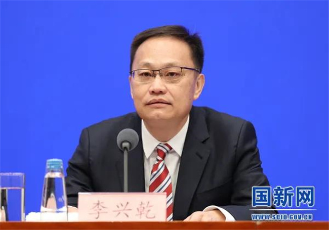 国务院政策例行吹风会：中国信保全年承保规模突破8000亿美元，对外贸企业稳定信心、稳定预期发挥巨大作用 