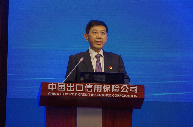 中国信保发布2021年国家风险分析报告